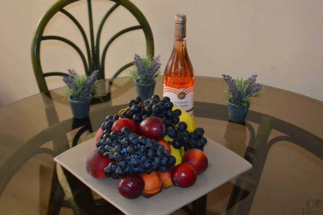 شقة Apartment-Avenue Des Fleurs - Nice 06000 فرنسا